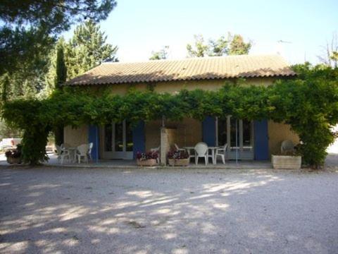 Bed and Breakfast Les Cigales Saint-Andiol Zimmer foto